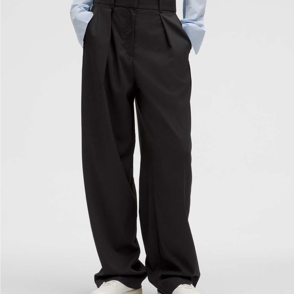 Lululemon Women’s Pleat-Front HR Black Trouser Pants